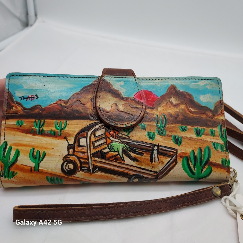 American Darling Hand Painted Leather Desert Truck Crossbody Wallet ADBGM113HR40